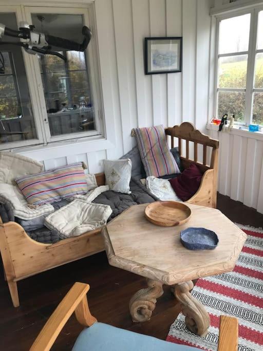 Warm Beheiztes Gemuetliches Haus In Der Natur Sunne Buitenkant foto
